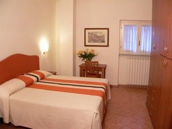 Hotel San Pietro La Corte Roma