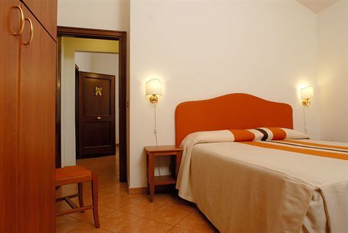 San Pietro La Corte 3*