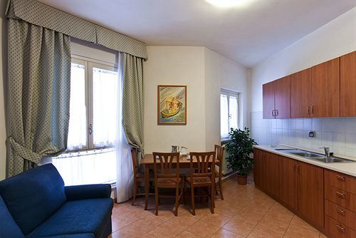 San Pietro La Corte Hotel 3*