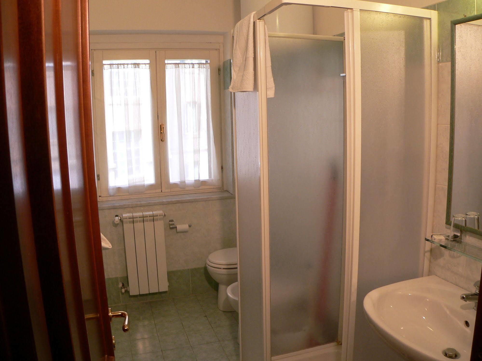 Hotel San Pietro La Corte Roma
